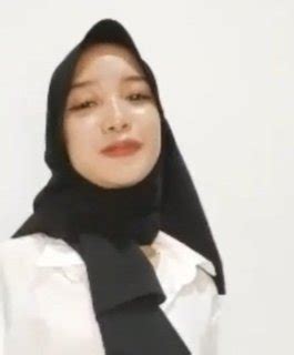 Jilbab Sange Live Spill Toket Imut